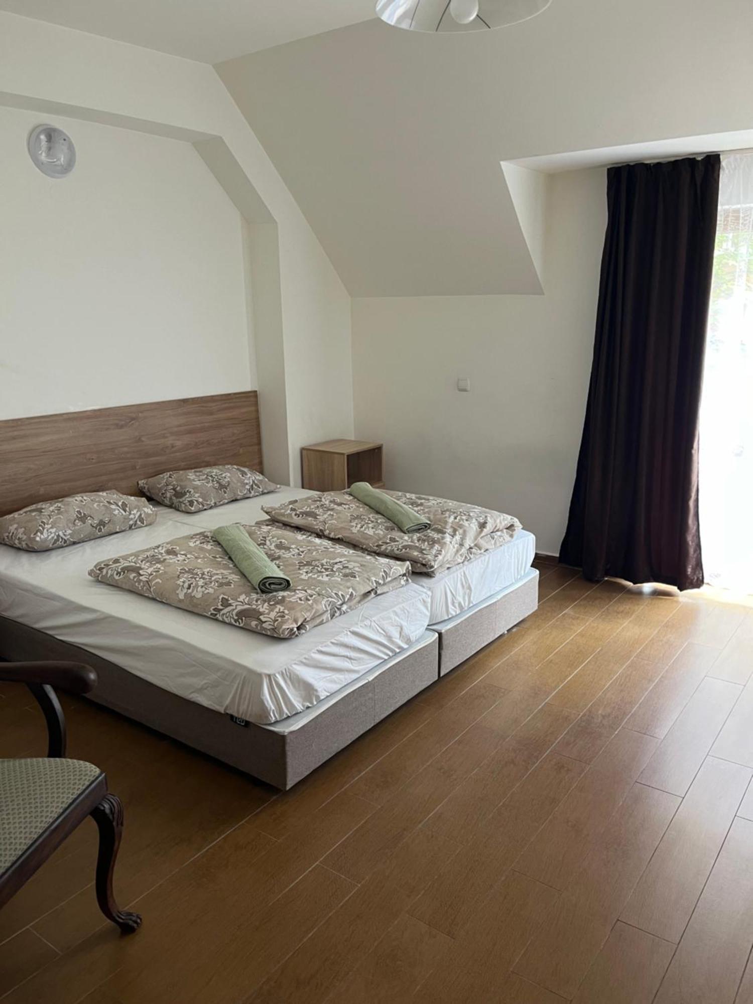 En-Suite Rooms: Novа Guesthouse In Sofia Center Dış mekan fotoğraf