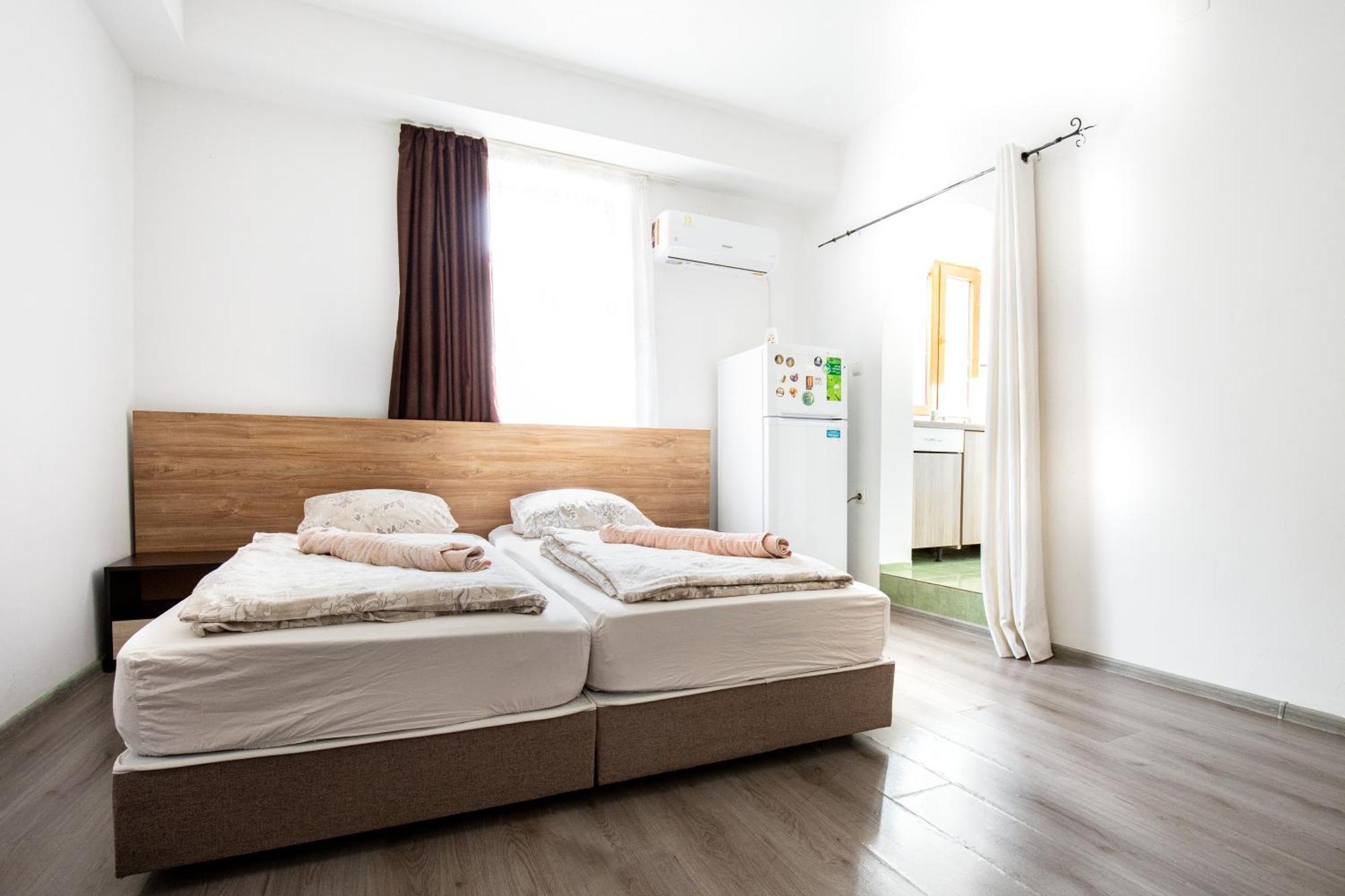 En-Suite Rooms: Novа Guesthouse In Sofia Center Dış mekan fotoğraf