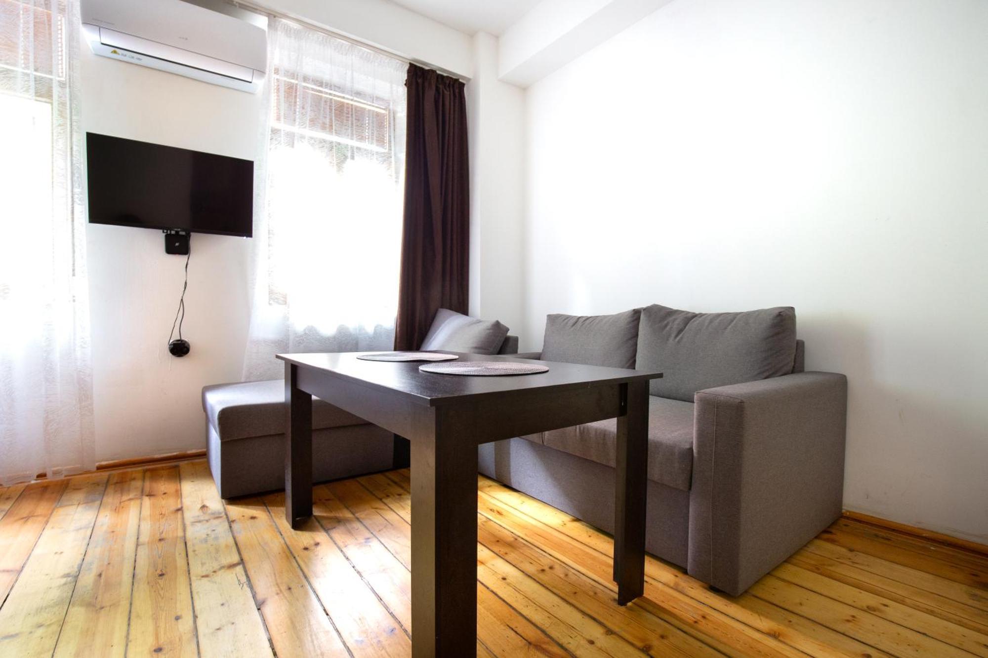 En-Suite Rooms: Novа Guesthouse In Sofia Center Dış mekan fotoğraf