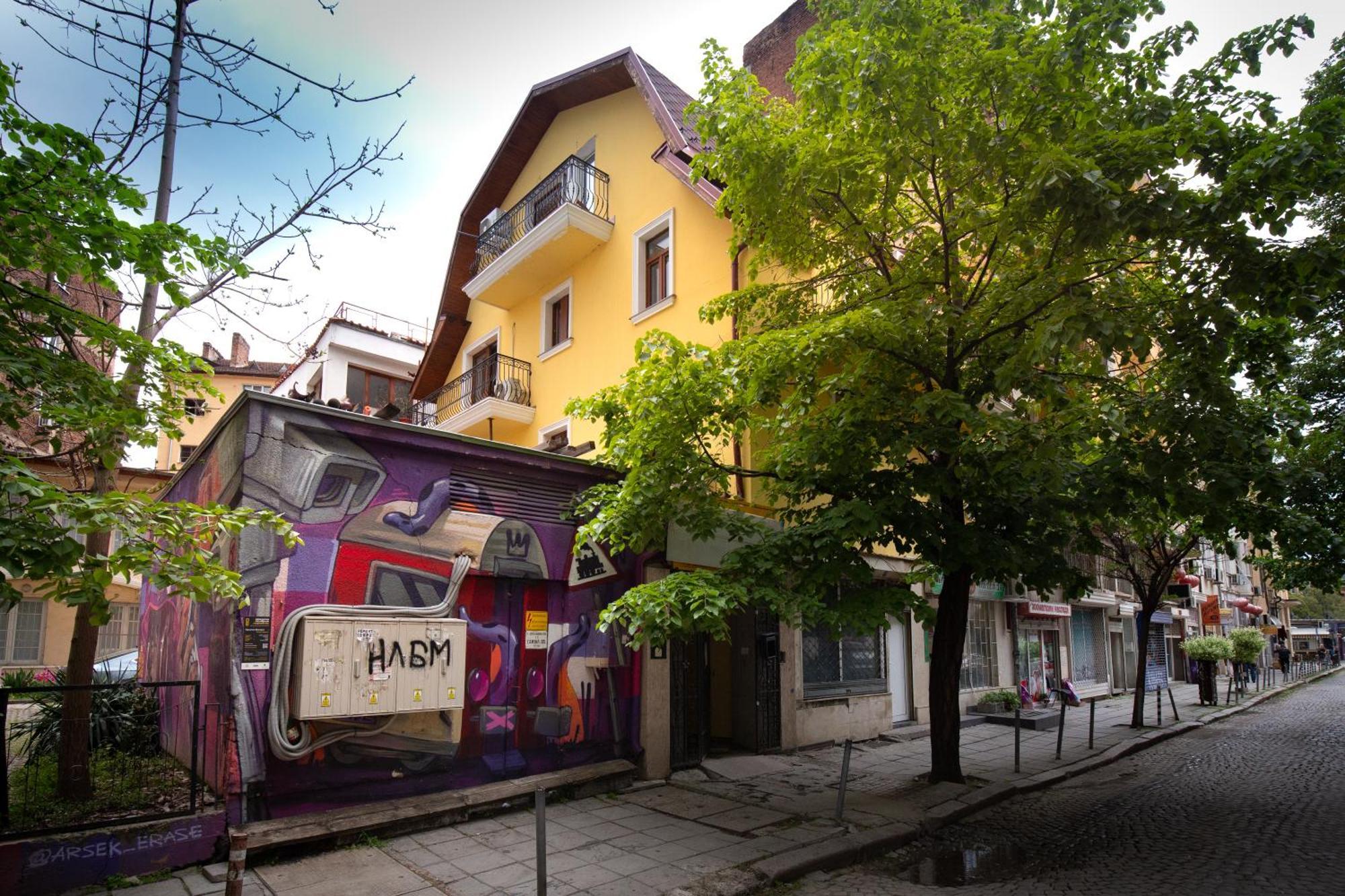 En-Suite Rooms: Novа Guesthouse In Sofia Center Dış mekan fotoğraf